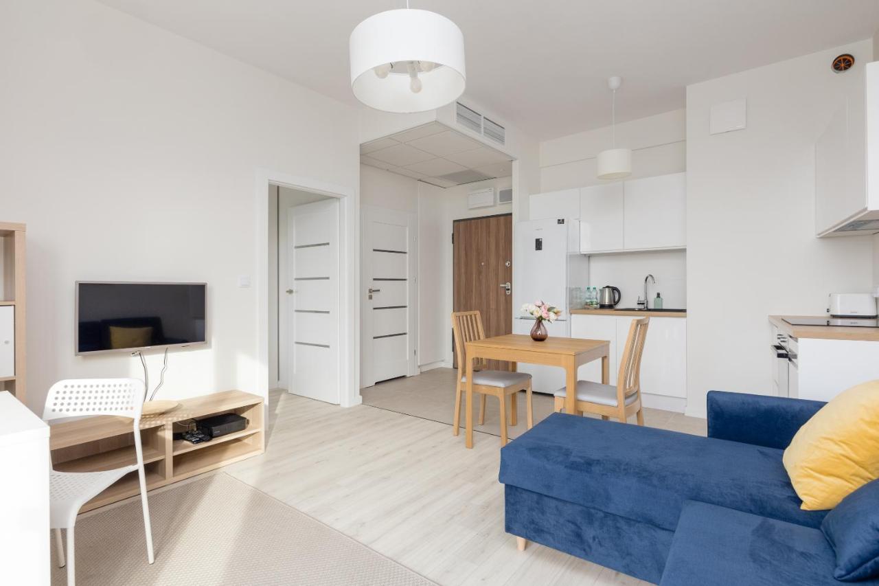 Wola Chic Blue Apartment Warsaw Exterior photo
